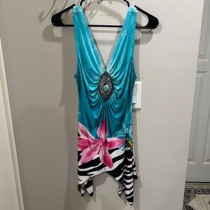 VENUS Teal and Black Floral Tank Top